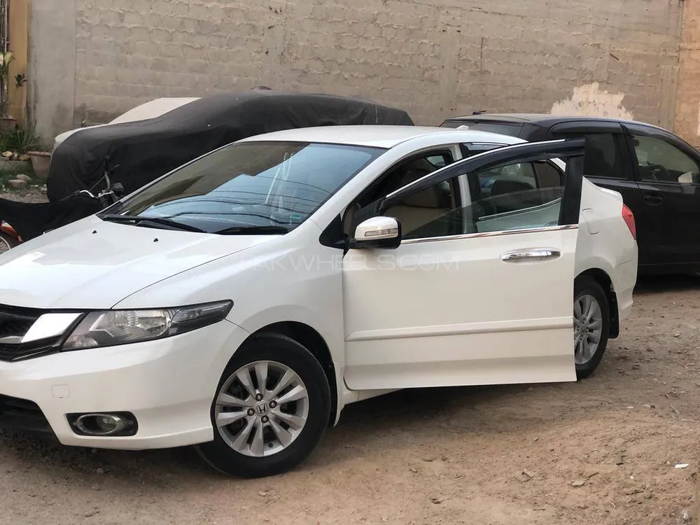 Honda City 2018 for Sale in Karachi Image-1
