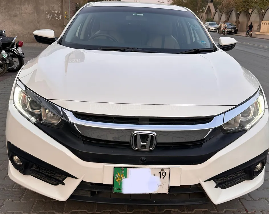 Honda Civic 2019 for Sale in Lahore Image-1