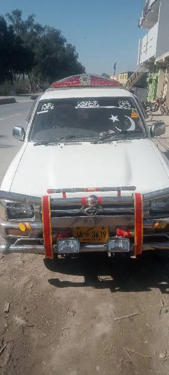 Toyota Hilux 1993 for Sale in Mardan Image-1