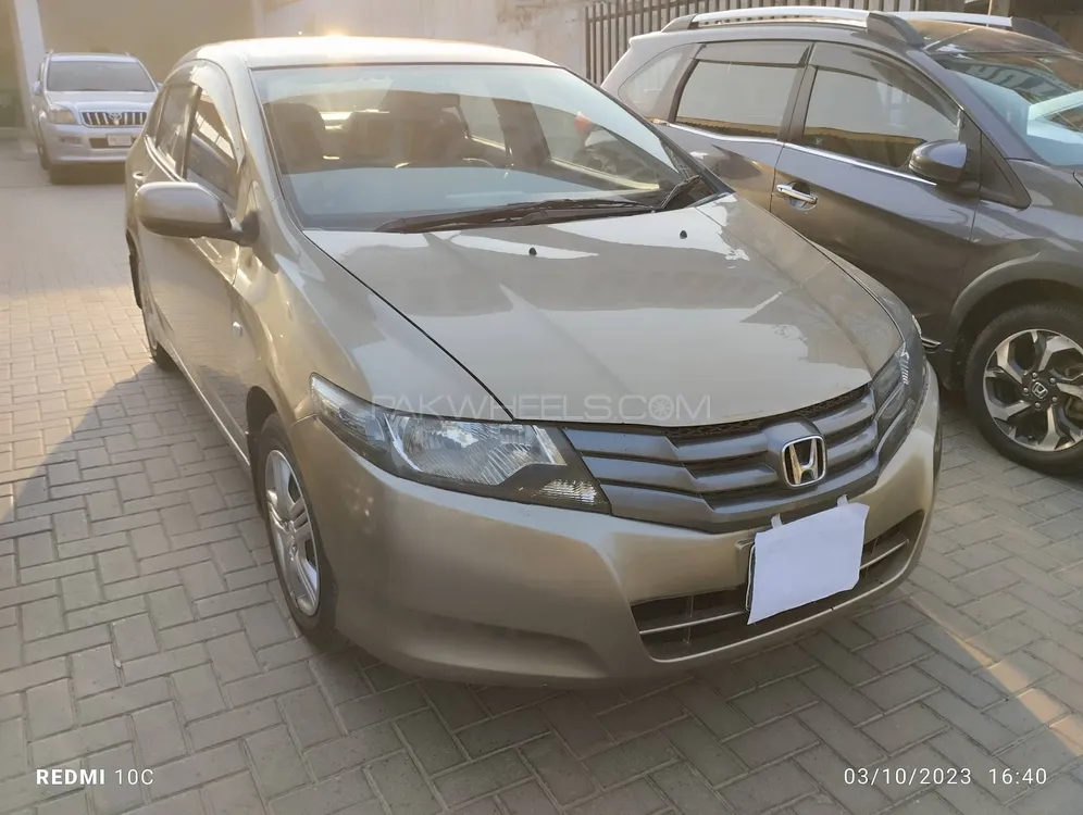 Honda City 2011 for Sale in Lahore Image-1
