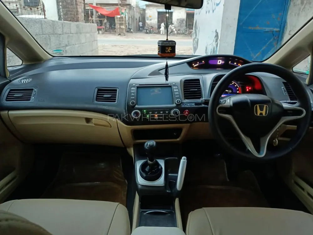 Honda Civic 2011 for Sale in Sialkot Image-1