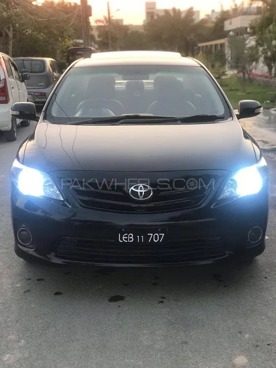 Toyota Corolla 2011 for Sale in Lahore Image-1