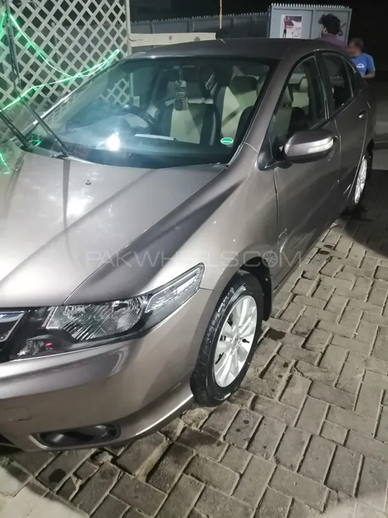 Honda City 2017 for Sale in Karachi Image-1
