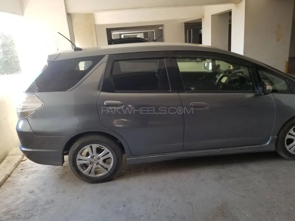 Honda Fit 2012 for Sale in Karachi Image-1