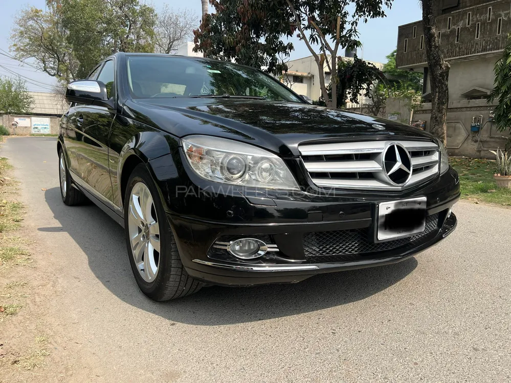 Mercedes Benz C Class 2009 for Sale in Lahore Image-1