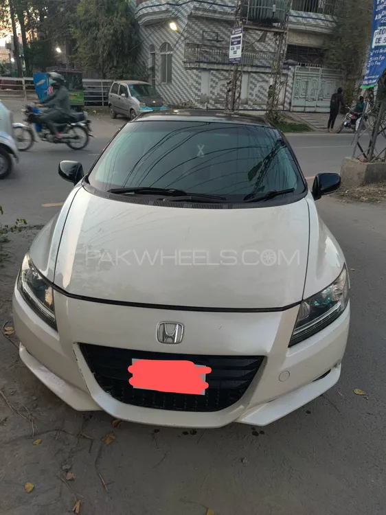 Honda CR-Z 2016 for Sale in Lahore Image-1