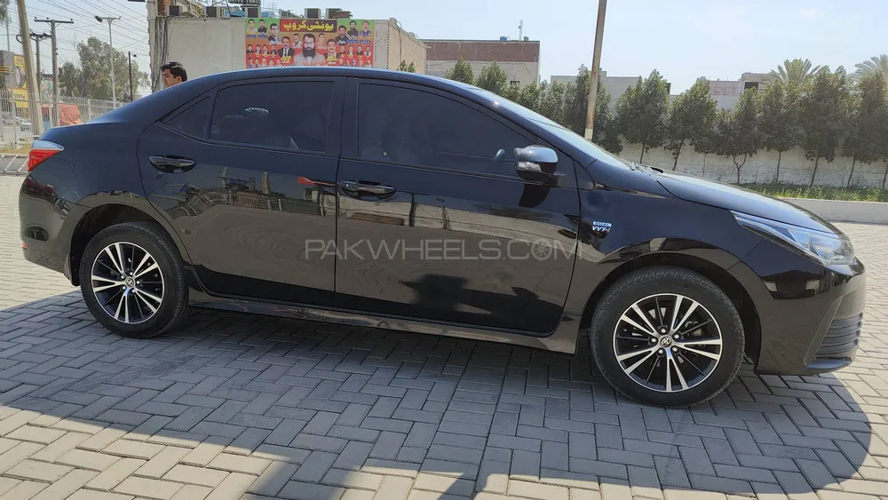 Toyota Corolla 2019 for Sale in Gujranwala Image-1