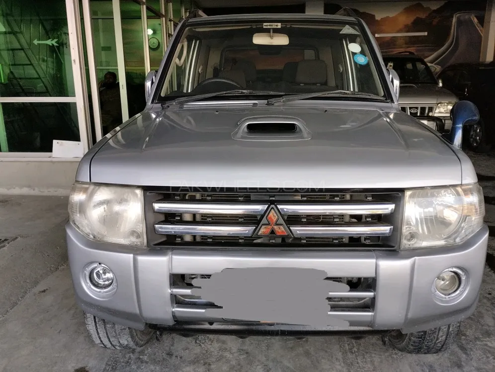 Mitsubishi Pajero Mini 2011 for Sale in Lahore Image-1