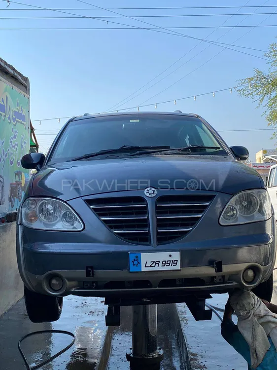 SsangYong Stavic 2005 for Sale in Mirpur A.K. Image-1