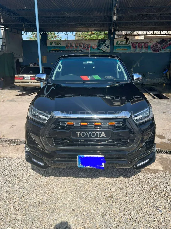 Toyota Hilux 2022 for Sale in Peshawar Image-1
