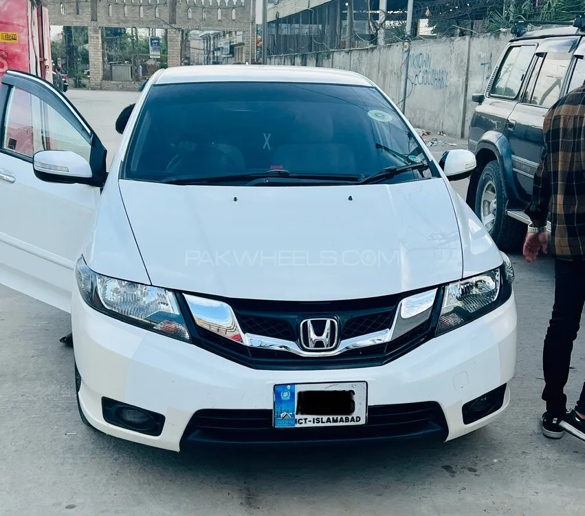 Honda City 2017 for Sale in Islamabad Image-1