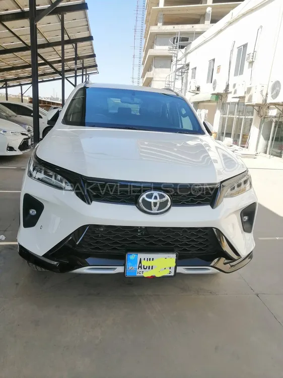 Toyota Fortuner 2022 for Sale in Islamabad Image-1