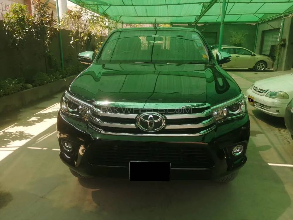 Toyota Hilux 2020 for Sale in Karachi Image-1