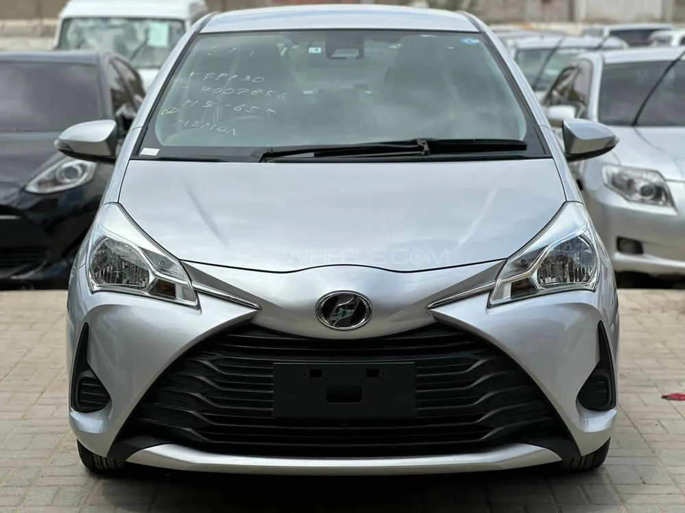 Toyota Vitz 2019 for Sale in Karachi Image-1
