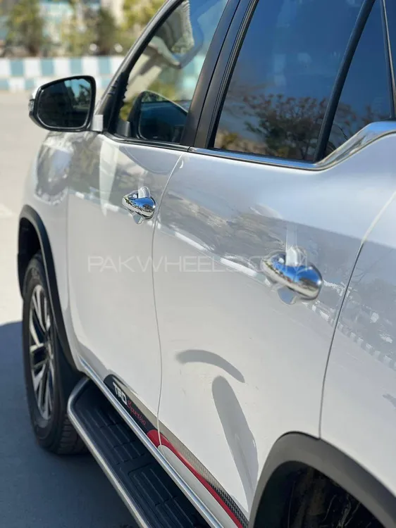 Toyota Fortuner 2021 for Sale in Nowshera cantt Image-1