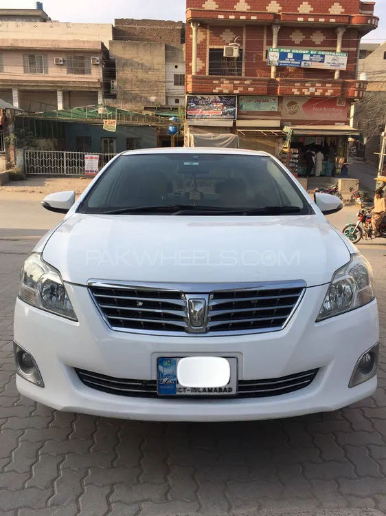 Toyota Premio 2012 for Sale in Rawalpindi Image-1