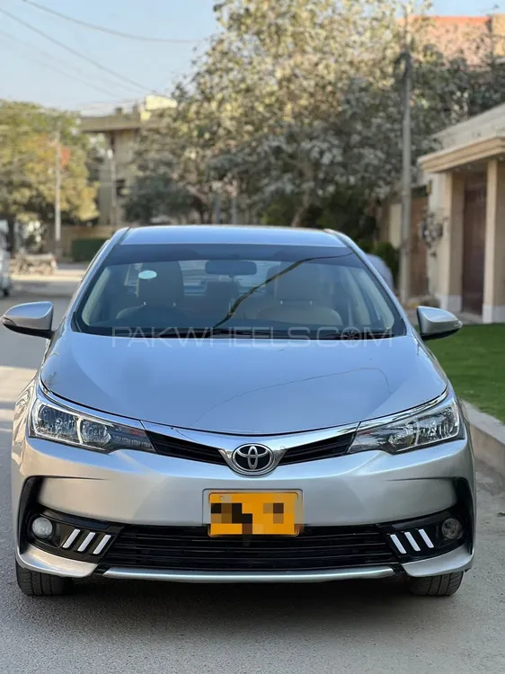 Toyota Corolla 2018 for Sale in Karachi Image-1