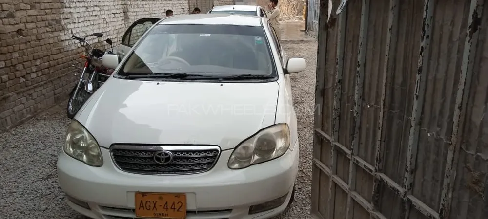 Toyota Corolla 2004 for Sale in Peshawar Image-1