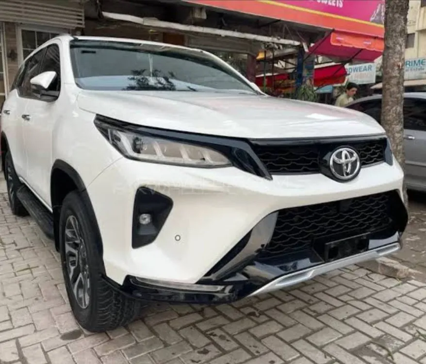 Toyota Fortuner 2022 for Sale in Islamabad Image-1