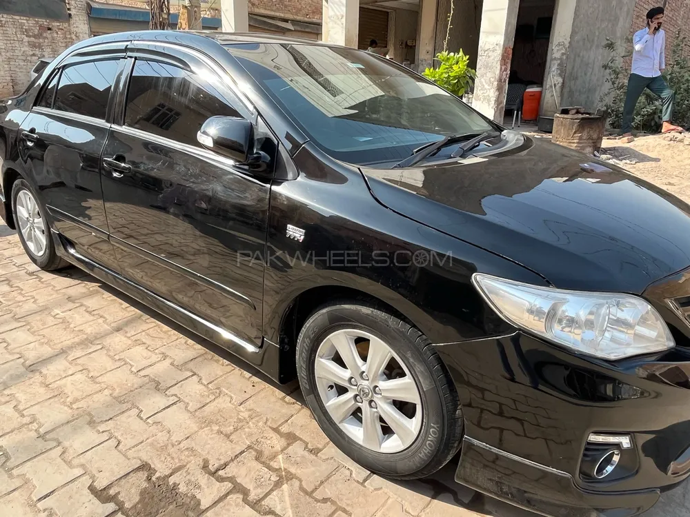 Toyota Corolla 2011 for Sale in Multan Image-1