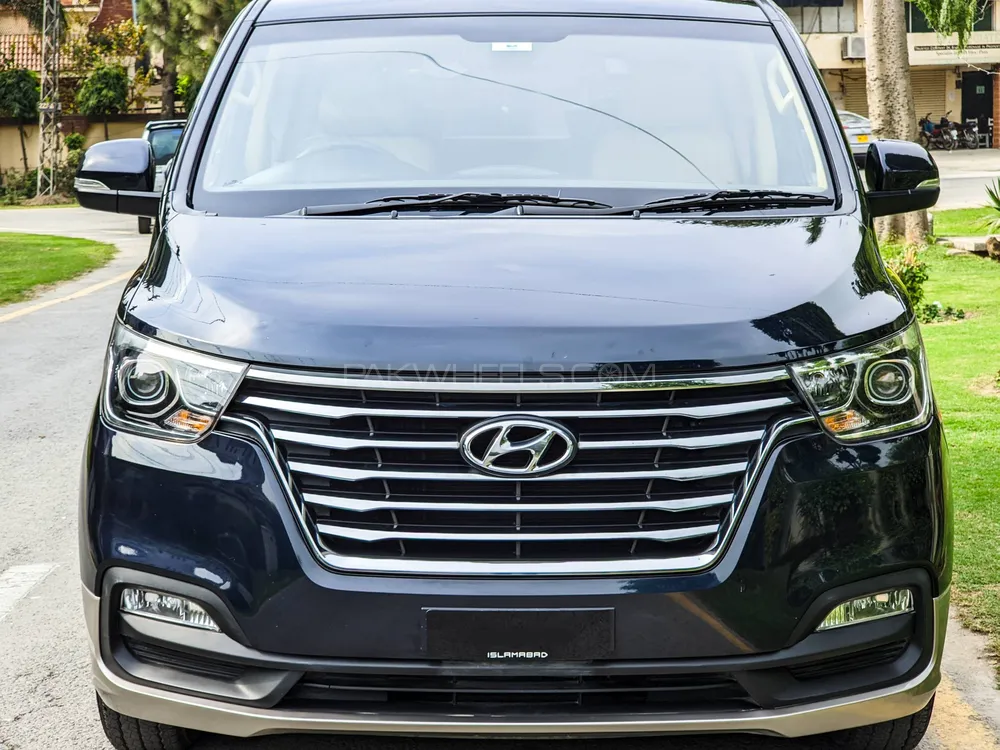 Hyundai Grand Starex 2019 for Sale in Lahore Image-1