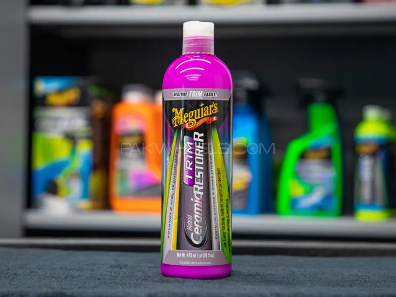 Meguiars Hybrid Ceramic Trim Restorer 16 oz Image-1