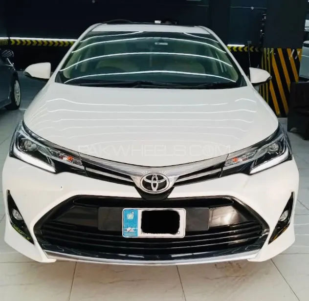 Toyota Corolla 2021 for Sale in Lahore Image-1