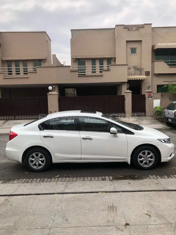Honda Civic 2015 for Sale in Lahore Image-1
