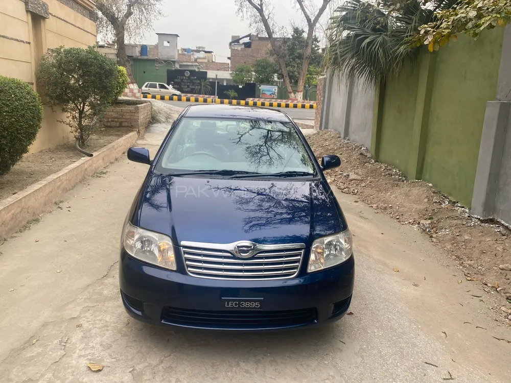 Toyota Corolla Axio 2006 for Sale in Peshawar Image-1