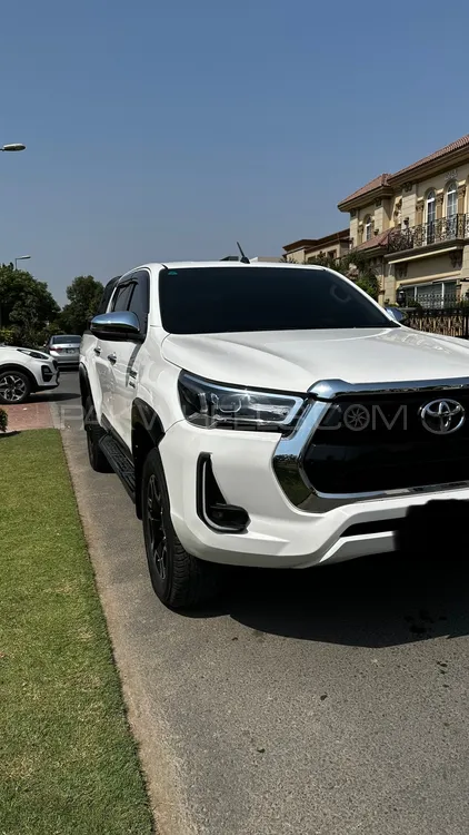Toyota Hilux 2021 for Sale in Lahore Toyota Hilux 2021 for Sale in Lahore Image-2