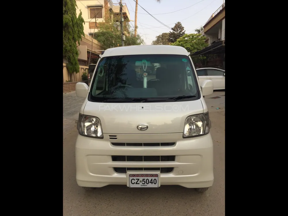 Daihatsu Hijet 2017 for Sale in Karachi Image-1