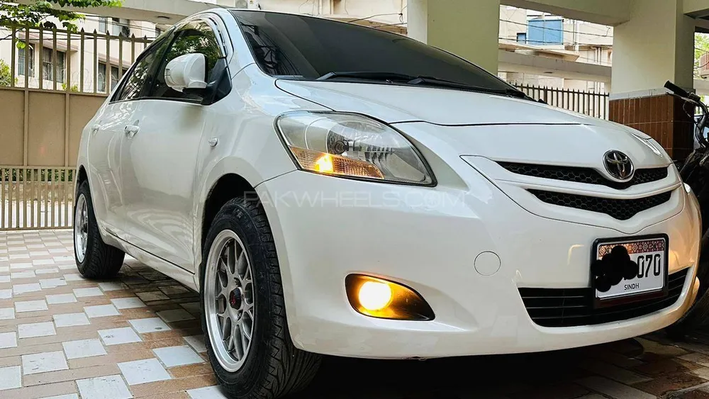 Toyota Belta 2007 for Sale in Karachi Image-1