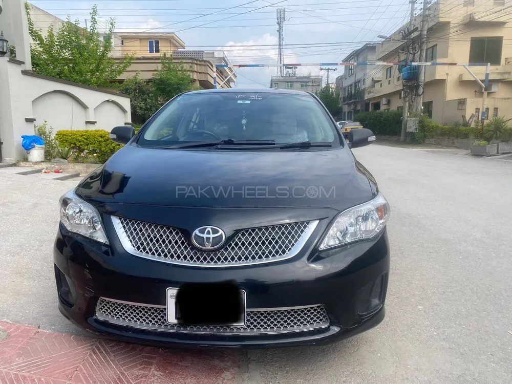 Toyota Corolla 2013 for Sale in Islamabad Image-1