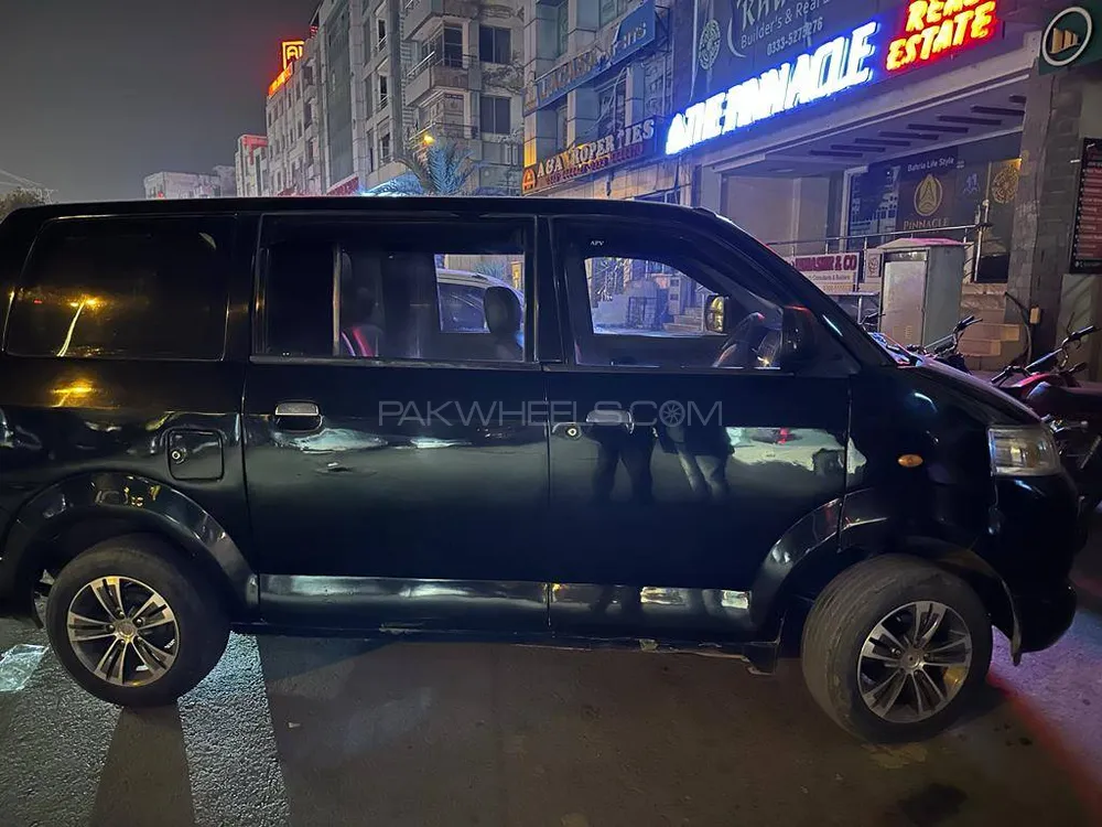 Suzuki APV 2005 for Sale in Islamabad Image-1