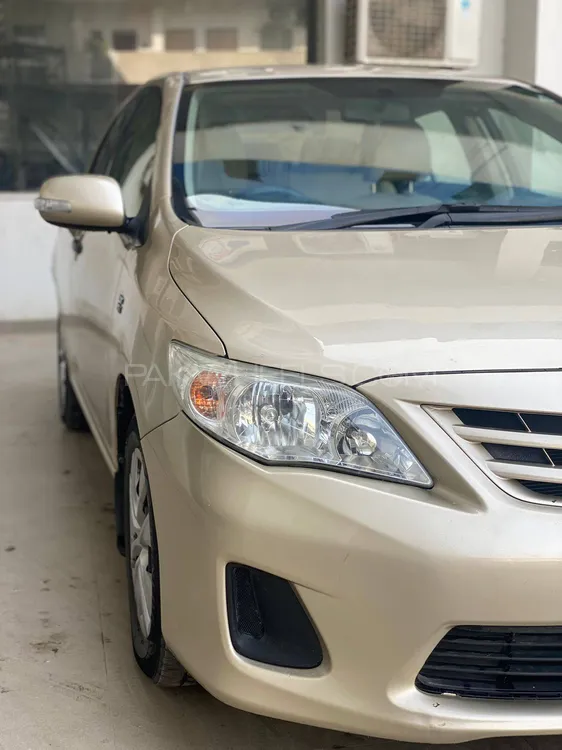 Toyota Corolla 2012 for Sale in Karachi Image-1