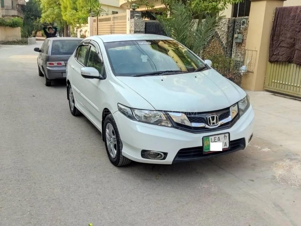 Honda City 2017 for Sale in Islamabad Image-1