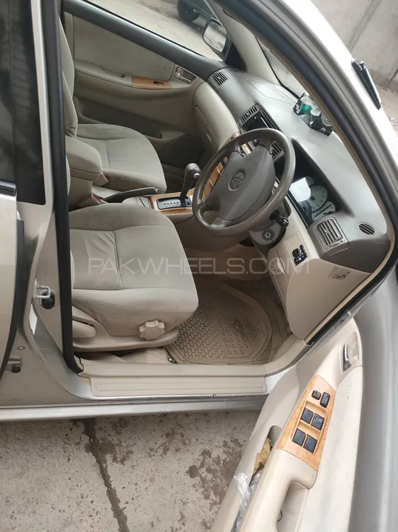 Toyota Corolla Fielder 2001 for Sale in Peshawar Image-1