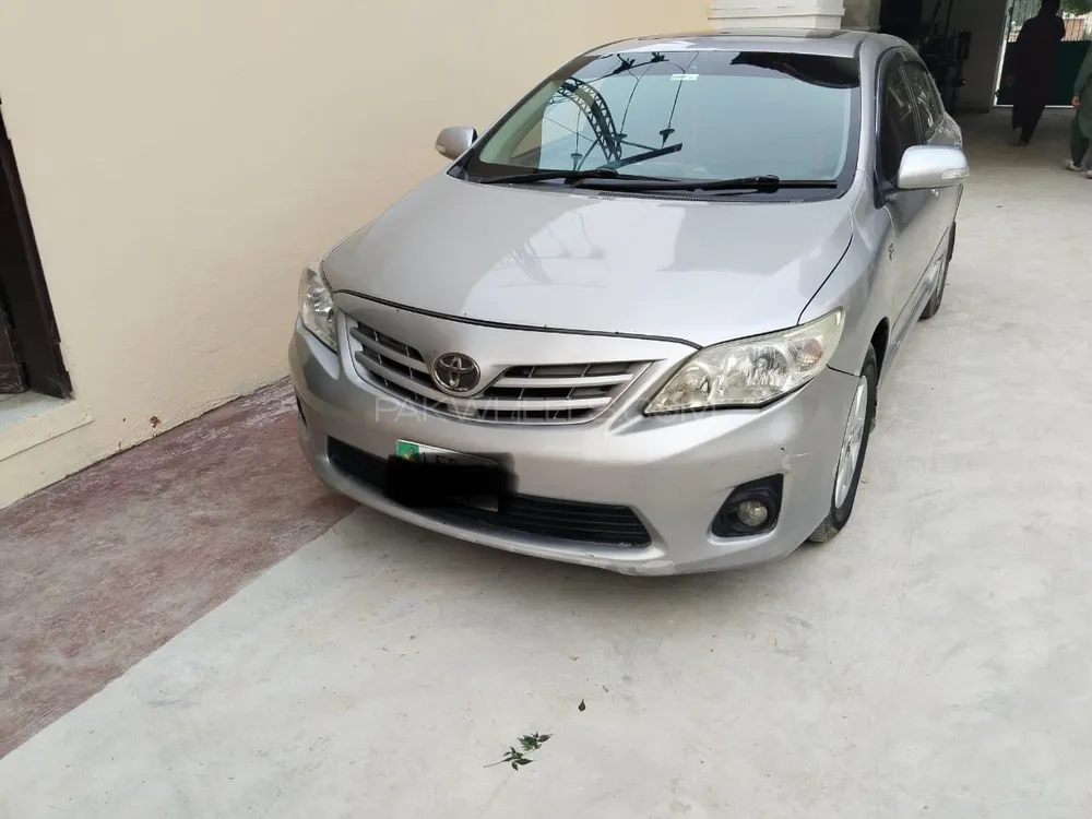 Toyota Corolla 2013 for Sale in Lahore Image-1
