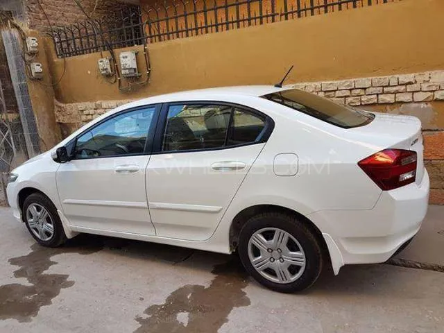 Honda City 2018 for Sale in Lahore Image-1