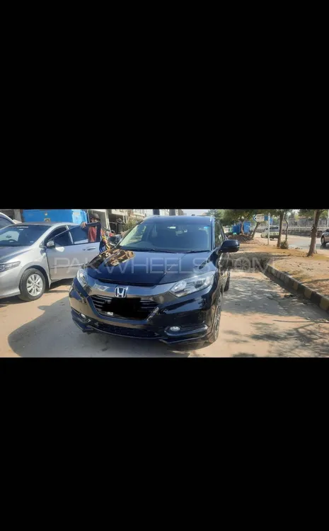 Honda Vezel 2014 for Sale in Islamabad Image-1