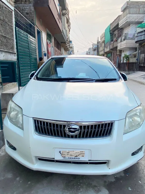 Toyota Corolla Axio 2007 for Sale in Peshawar Image-1