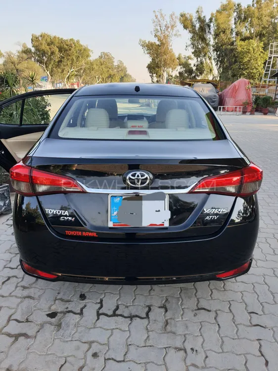 Toyota Yaris Sedan 2020 for Sale in Islamabad Image-1