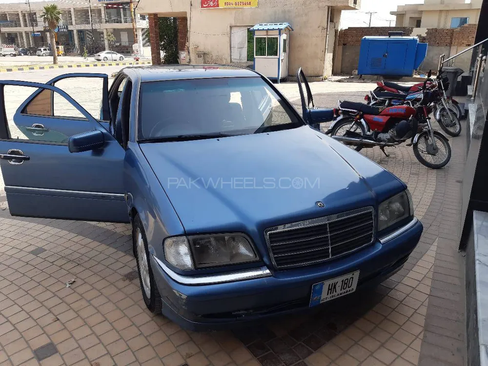 Mercedes Benz E Class 1997 for Sale in Islamabad Image-1
