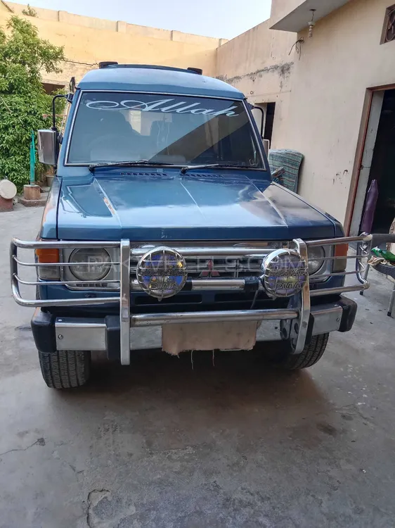 Mitsubishi Pajero 1990 for Sale in Attock Image-1