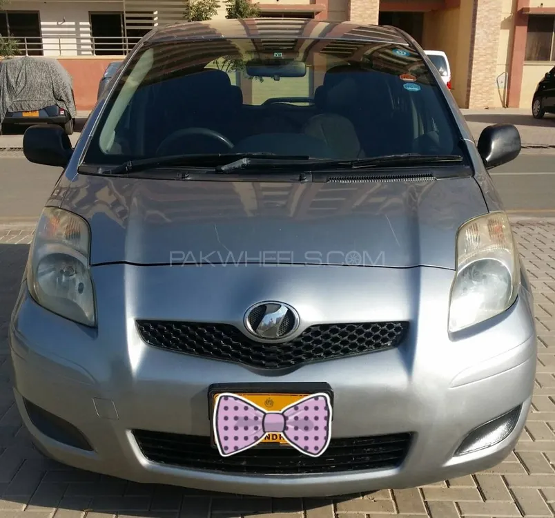 Toyota Vitz 2008 for Sale in Karachi Image-1