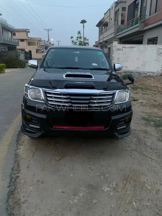 Toyota Hilux 2014 for Sale in Lahore Image-1