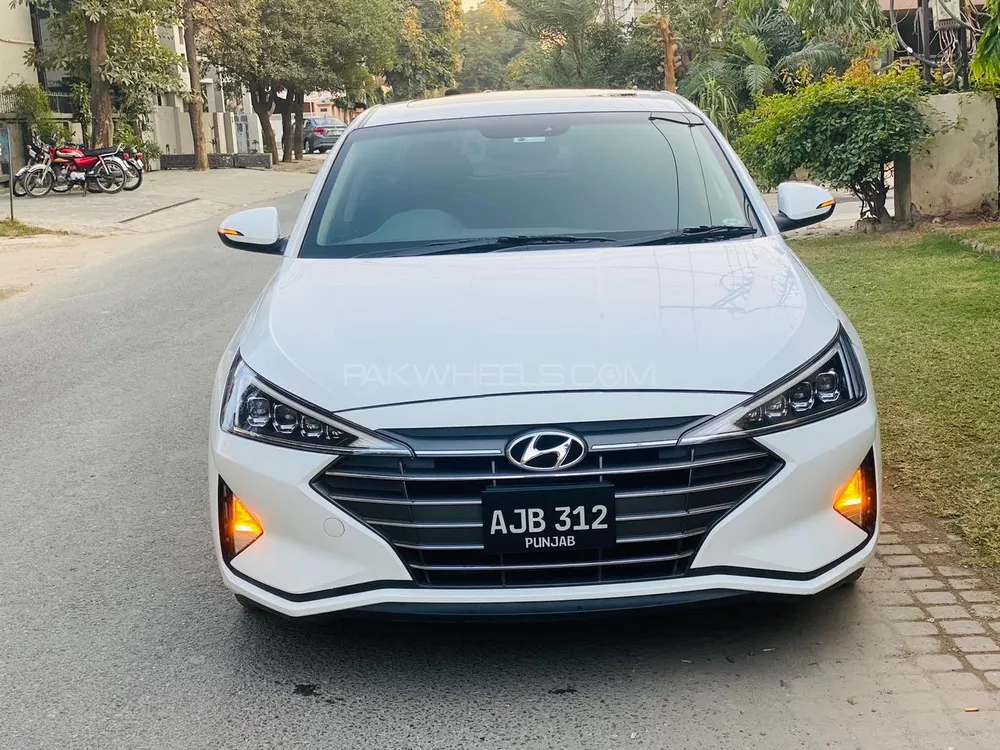 Hyundai Elantra 2021 for Sale in Lahore Image-1