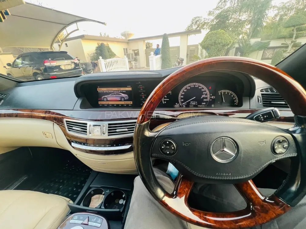 Mercedes Benz S Class 2007 for Sale in Lahore Image-1