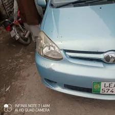 Toyota Platz F 1.0 2004 for Sale