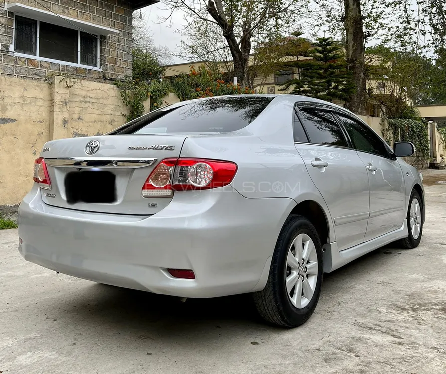 Toyota Corolla 2011 for Sale in Abbottabad Image-1